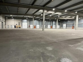 14 Avenue Maréchal Juin, Saint-Laurent-de-Mure en alquiler Foto del interior- Imagen 1 de 2