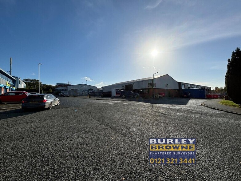 Brookfield Dr, Cannock en venta - Foto del edificio - Imagen 1 de 13