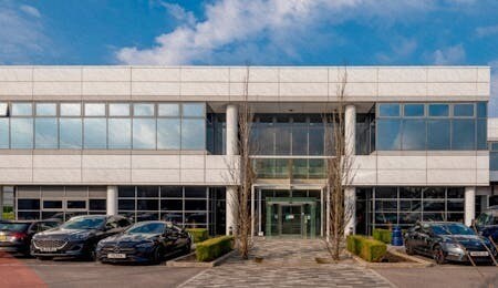 1A Guildford Business Park, Guildford en alquiler - Foto del edificio - Imagen 2 de 5