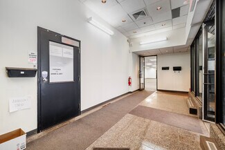 Más detalles de 2325 Rue Dandurand, Montréal, QC - Nave en alquiler