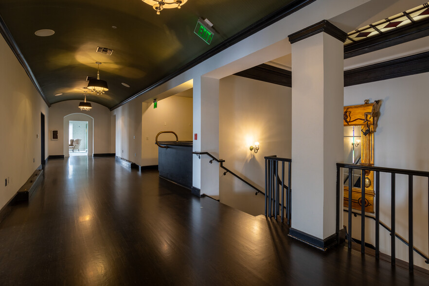 6525 W Sunset Blvd, Los Angeles, CA en alquiler - Matterport 3D Scan - Imagen 2 de 28