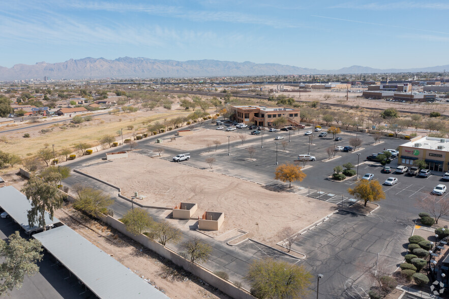 1370 W Irvington Rd, Tucson, AZ en alquiler - Vista aérea - Imagen 3 de 6