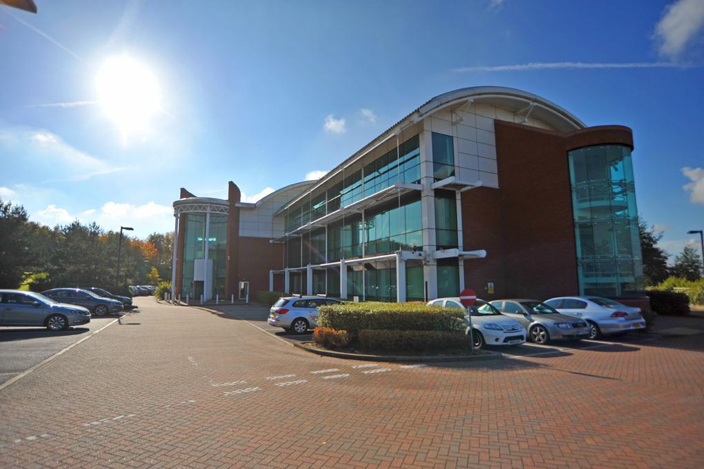 1200 Daresbury Park, Warrington en venta Foto del edificio- Imagen 1 de 14