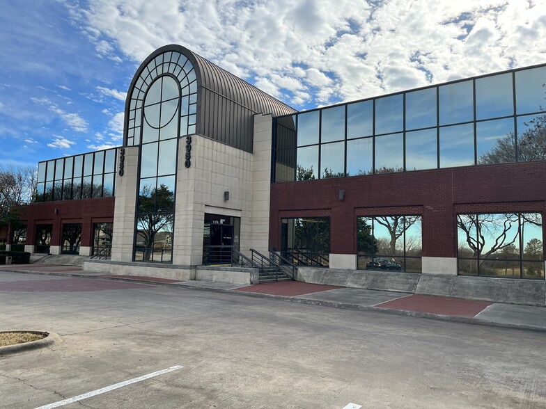 3950 Fossil Creek Blvd, Fort Worth, TX en alquiler - Foto del edificio - Imagen 3 de 5