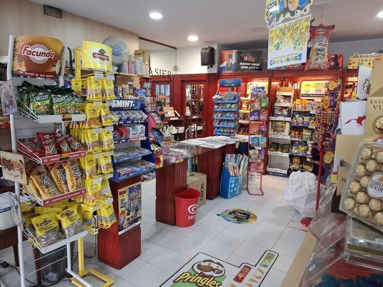 Local en Santiago de Compostela en alquiler - Foto del interior - Imagen 2 de 23