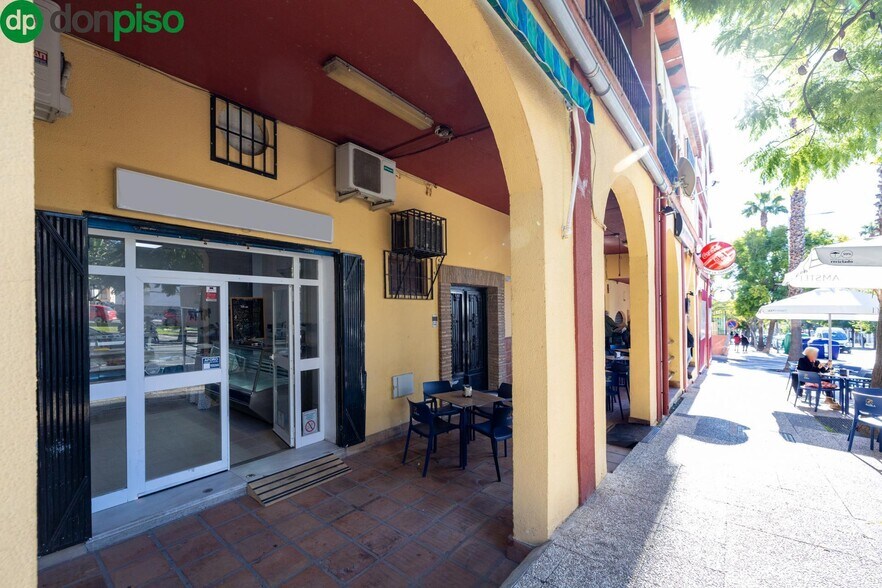 Avenida Enrique Martín Cuevas, 6, Motril, Granada en venta - Foto del edificio - Imagen 3 de 32