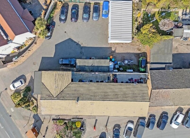 1-5 Vine Parade, Wivenhoe en venta - Vista aérea - Imagen 3 de 4