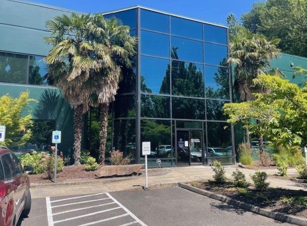 16427 NE Airport Way, Portland, OR en venta - Foto del edificio - Imagen 2 de 12