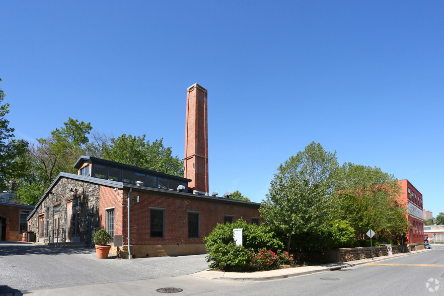 2002 Clipper Park Rd, Baltimore, MD en alquiler - Foto del edificio - Imagen 2 de 27