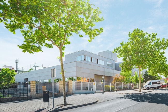 Más detalles de Avenida de la Industria, 37, Tres Cantos - Oficina en venta