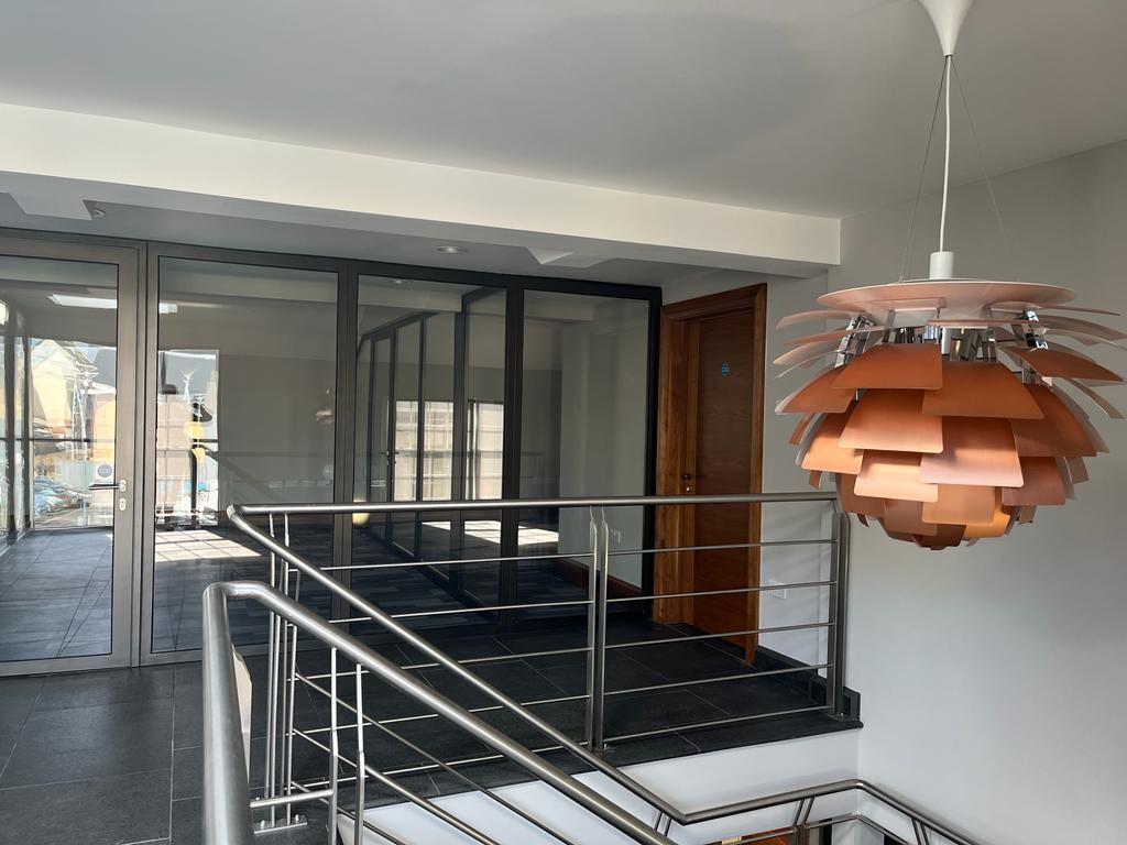 31-37 Caroline St, Bridgend en alquiler Foto del interior- Imagen 1 de 5