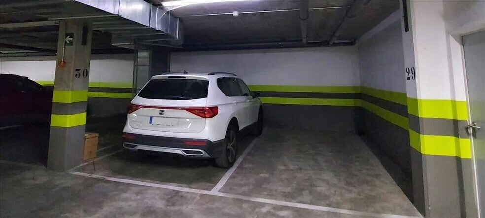 Local en SEVILLA en venta - Foto del edificio - Imagen 3 de 15