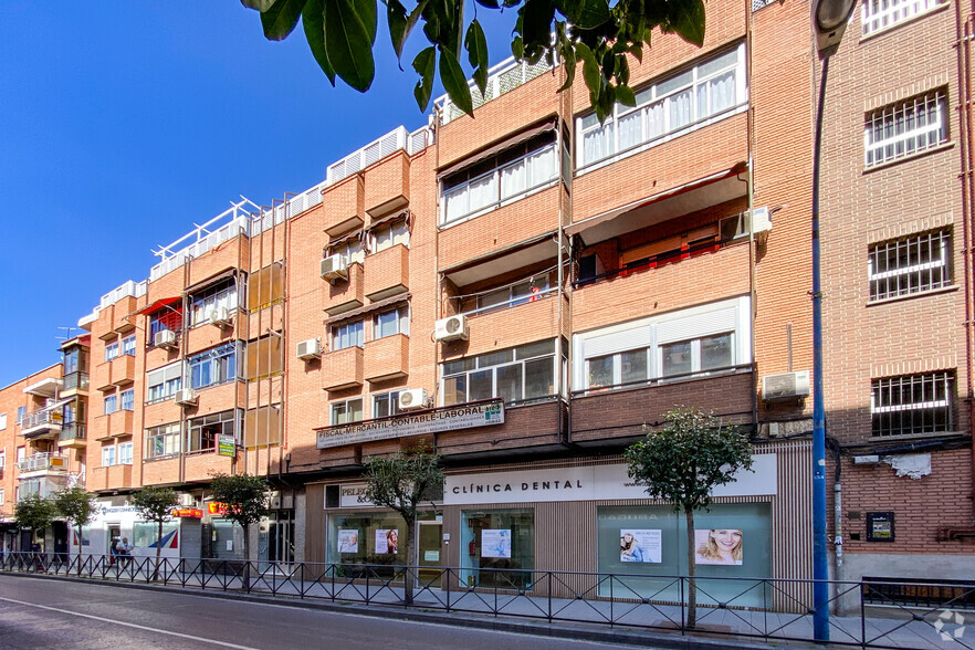 Avenida Fuenlabrada, 64, Leganés, Madrid en venta - Foto del edificio - Imagen 2 de 2