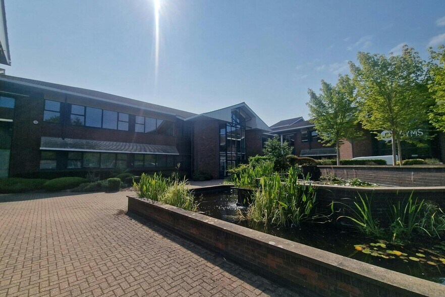 Jays Clos, Basingstoke en alquiler - Foto del edificio - Imagen 3 de 5