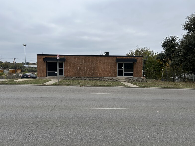 3120-3122 E Lancaster Ave, Fort Worth, TX en alquiler - Foto del edificio - Imagen 2 de 19