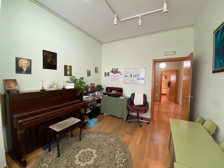 Local en Santiago de Compostela, La Coruna en venta - Foto del interior - Imagen 3 de 34