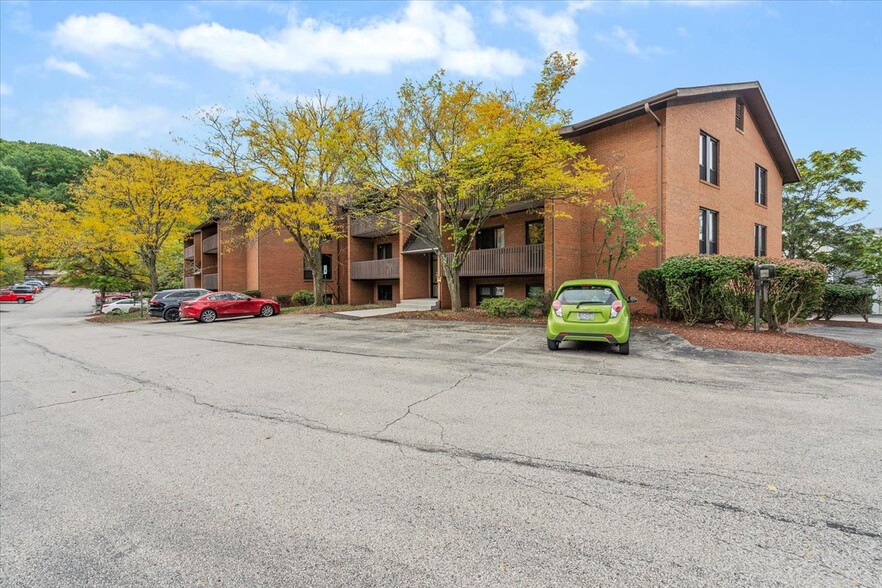 200 McKnight Park Dr, Pittsburgh, PA en venta - Foto del edificio - Imagen 1 de 8