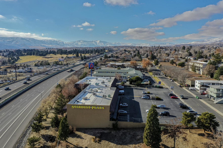 1350 Stardust St, Reno, NV en alquiler - Vista aérea - Imagen 2 de 5