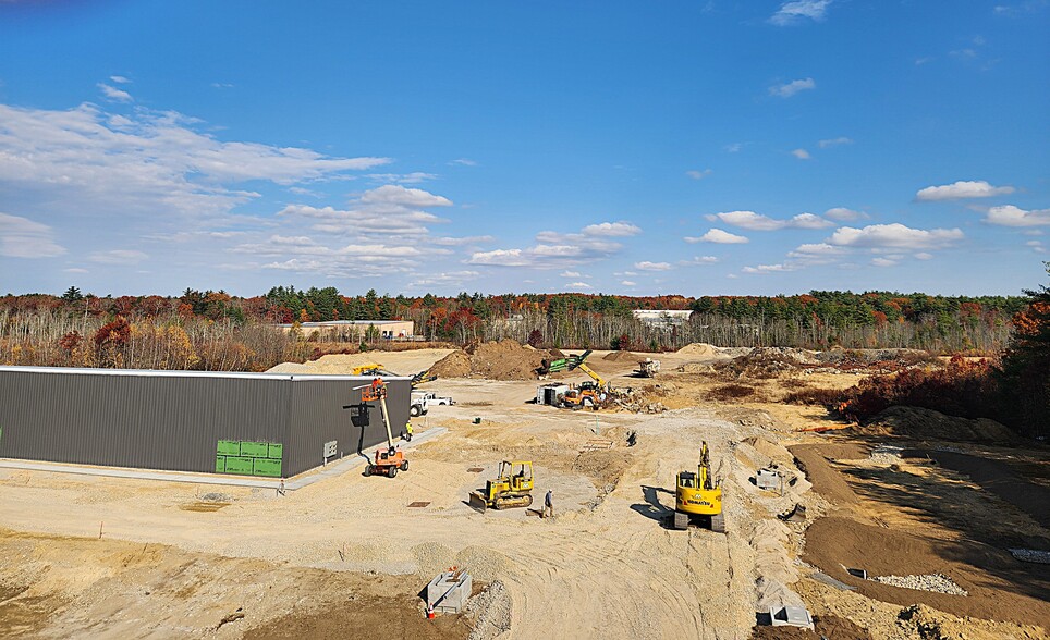 185B S Main St, Newton, NH en alquiler - Foto de la construcción - Imagen 1 de 17