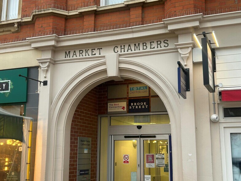 1-4 Long Causeway, Peterborough en alquiler - Foto del edificio - Imagen 3 de 3