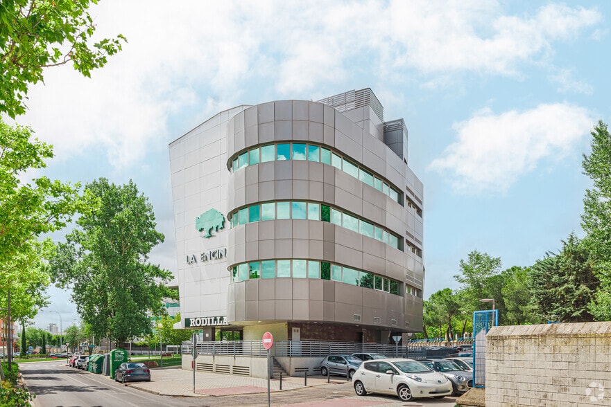 Plaza de la Encina, 10-11, Tres Cantos, Madrid en alquiler - Foto principal - Imagen 3 de 6