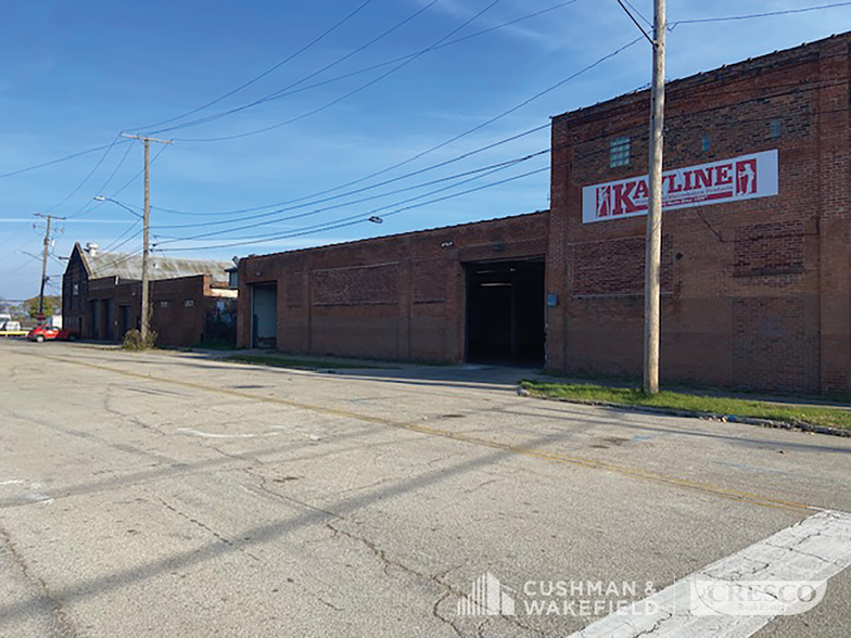 3301-3303 Lakeside Ave E, Cleveland, OH en alquiler - Foto del edificio - Imagen 1 de 6