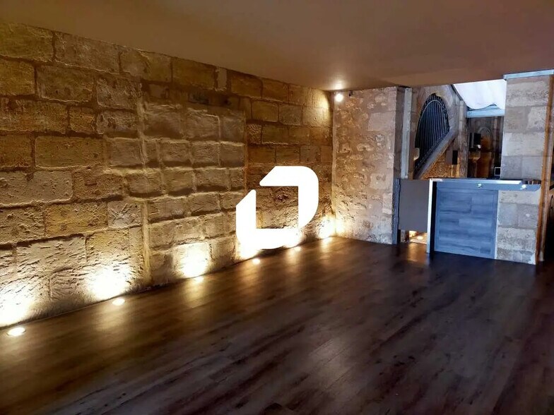 Local en Bordeaux en venta - Foto del interior - Imagen 3 de 4