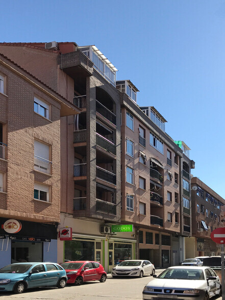 Calle Cardenal Gil De Albornoz, 18, Talavera De La Reina, Toledo en venta - Foto del edificio - Imagen 1 de 2