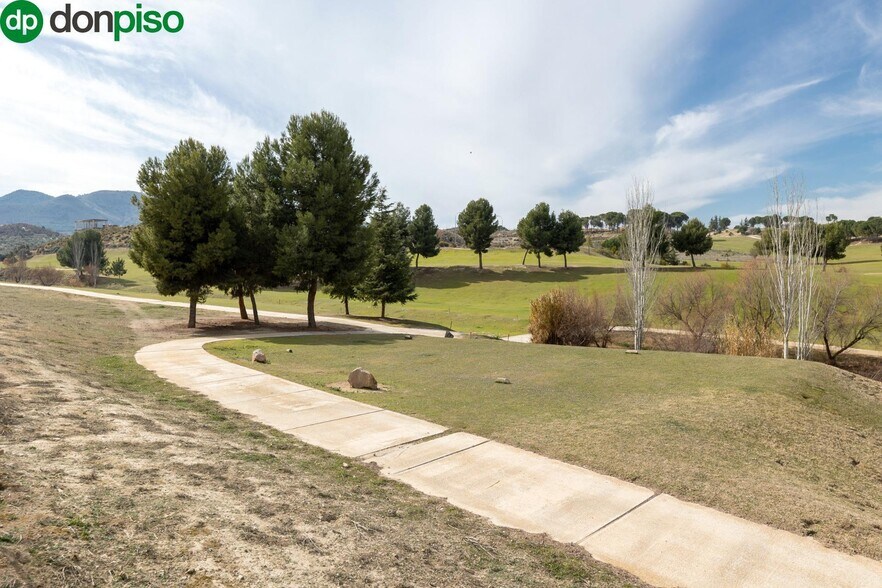 Calle Jacarandá, B2, Villa de Otura, Granada en venta - Foto del edificio - Imagen 3 de 20