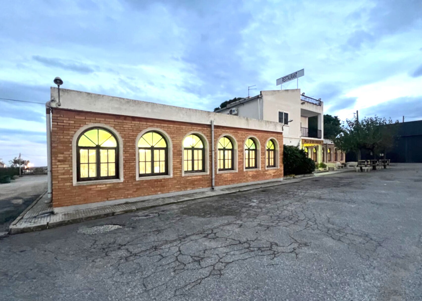 Local en Camarles, Tarragona en venta Foto principal- Imagen 1 de 6