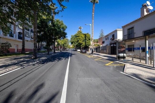Más detalles de Avenida Enrique Martín Cuevas, 6, Motril - Local en venta