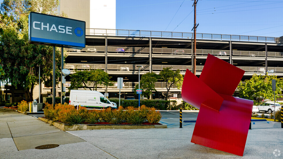 1180 S Beverly Dr, Los Angeles, CA en alquiler - Foto del edificio - Imagen 3 de 7