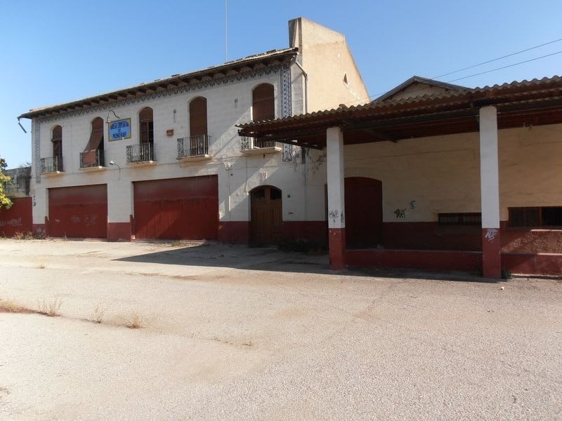 Nave en Monóvar, Alicante en venta Foto principal- Imagen 1 de 7