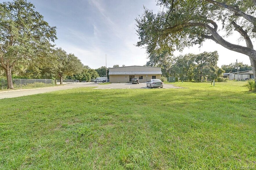 3554 E Norvell Bryant Hwy, Hernando, FL en venta - Foto del edificio - Imagen 3 de 51