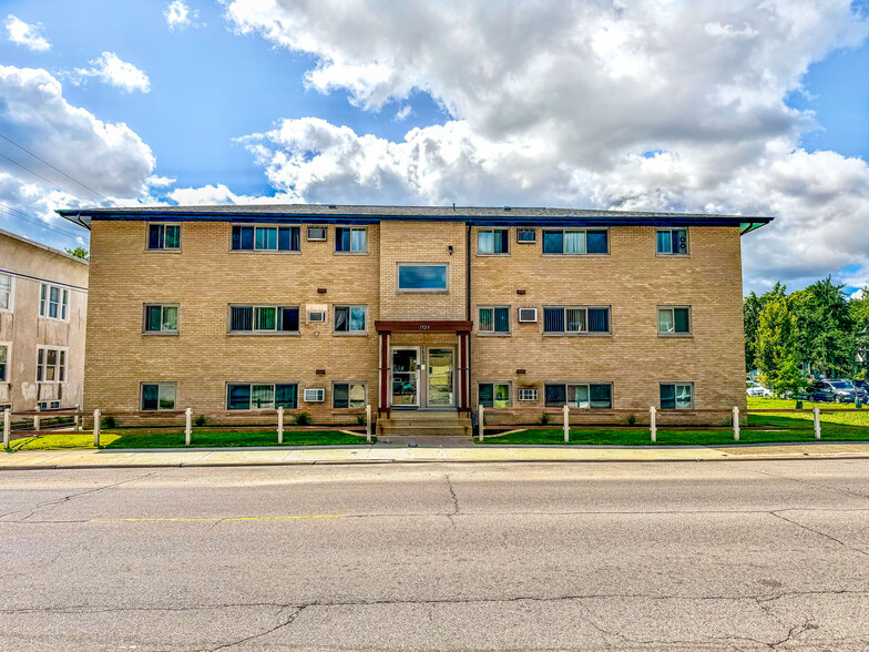 1529 38th St E, Minneapolis, MN en venta - Foto del edificio - Imagen 1 de 52