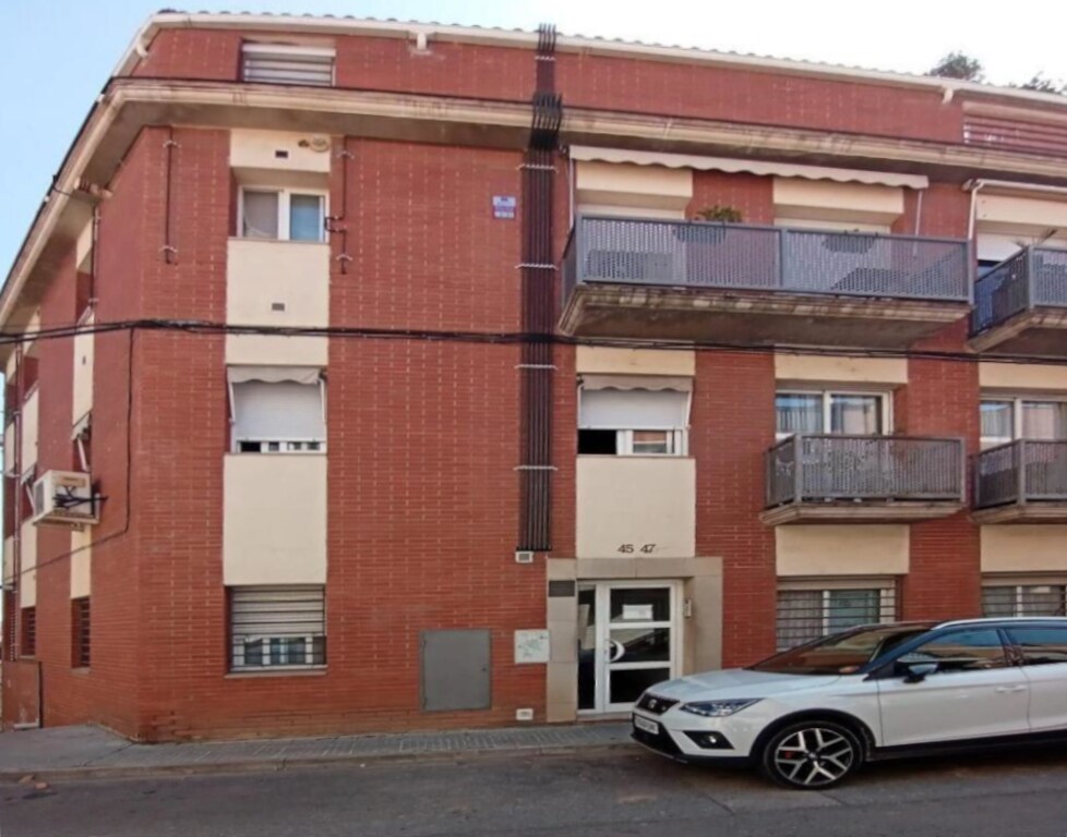 Edificio residencial en Rubí, Barcelona en venta Foto principal- Imagen 1 de 2