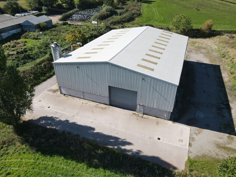 8 Mill Ln, Eccleshall en venta - Foto del edificio - Imagen 2 de 2