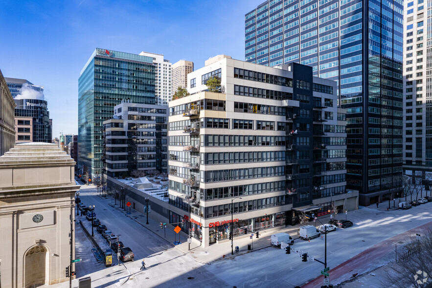 130 S Canal St, Chicago, IL en alquiler - Foto del edificio - Imagen 2 de 14