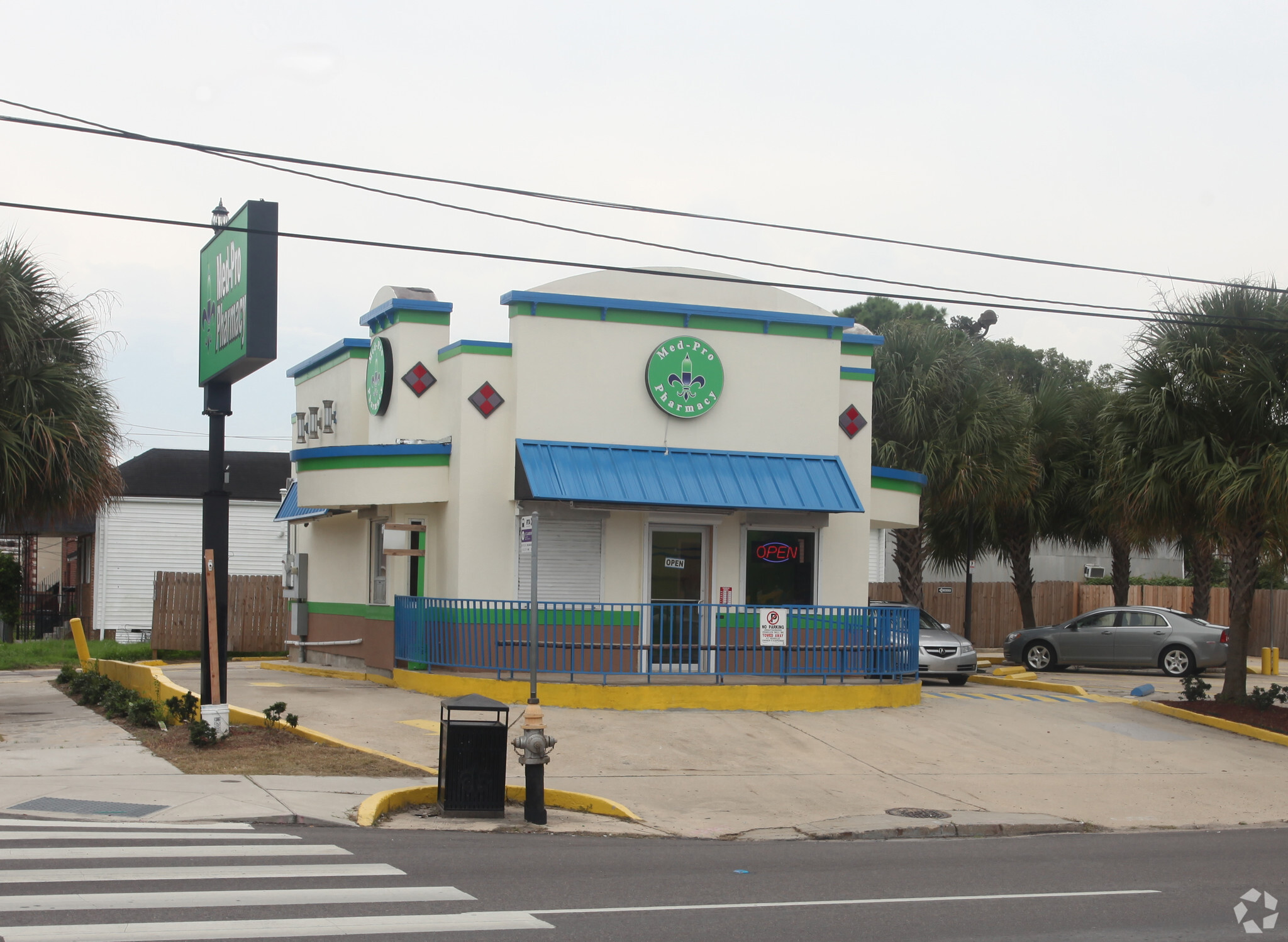 2600 S Claiborne Ave, New Orleans, LA en alquiler Foto del edificio- Imagen 1 de 15