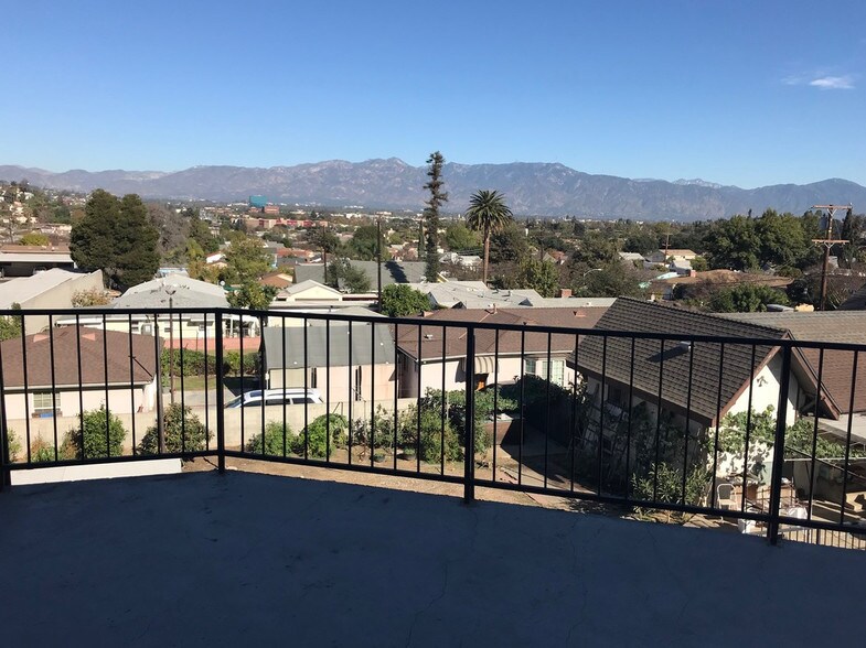 1721 Garvey Ave, Alhambra, CA en alquiler - Foto del edificio - Imagen 3 de 4