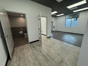 2645-2657 S Orange Ave, Orlando, FL en alquiler Foto del interior- Imagen 2 de 4