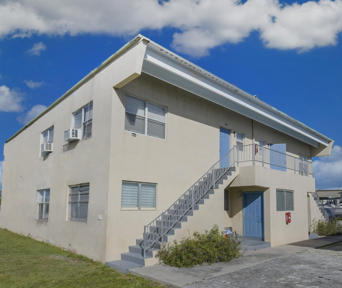 212 Lindahl St, Marathon, FL en venta - Foto del edificio - Imagen 1 de 47