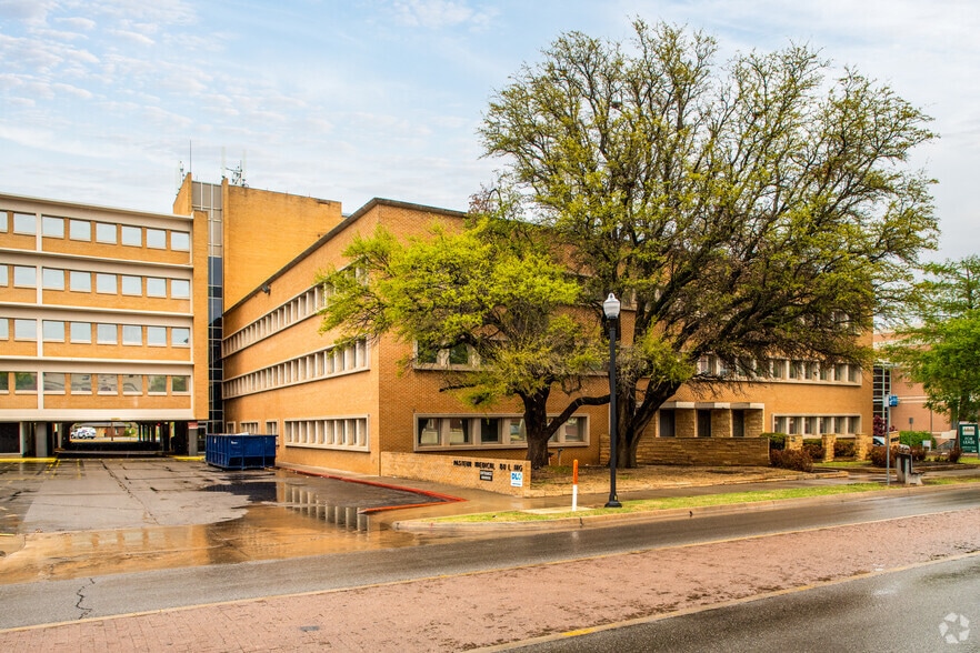 1111 N Lee Ave, Oklahoma City, OK en alquiler - Foto del edificio - Imagen 2 de 14