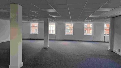 8-9 High St, Marlborough en alquiler Foto del interior- Imagen 2 de 2