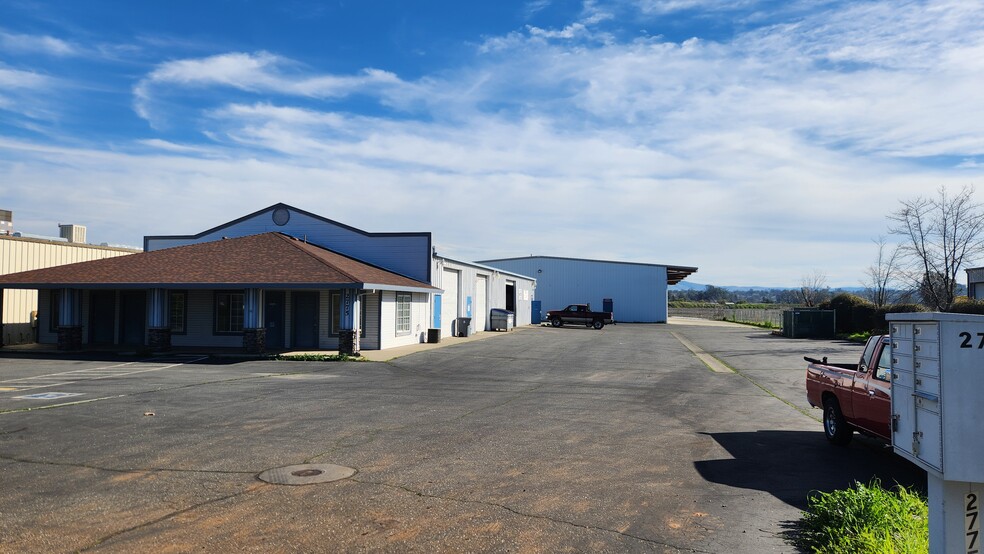 2775 Feather River Blvd, Oroville, CA en venta - Foto del edificio - Imagen 1 de 15