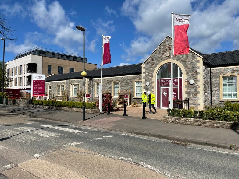 205 Manor Rd, Bristol en venta - Foto del edificio - Imagen 3 de 16