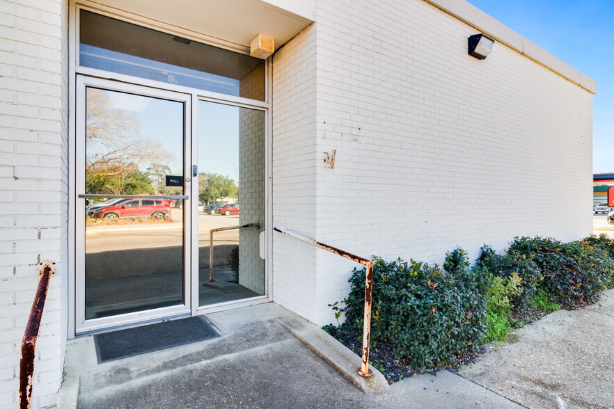 223 S Main St, Opelousas, LA en venta - Foto del edificio - Imagen 3 de 18