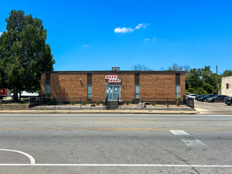 2512 Hemphill St, Fort Worth, TX en venta - Foto del edificio - Imagen 1 de 16