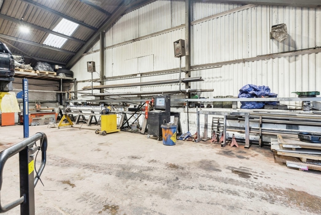 Northway Ln, Tewkesbury, GLS GL20 8JG - Unidad 3a - - Foto del interior - Image 1 of 4