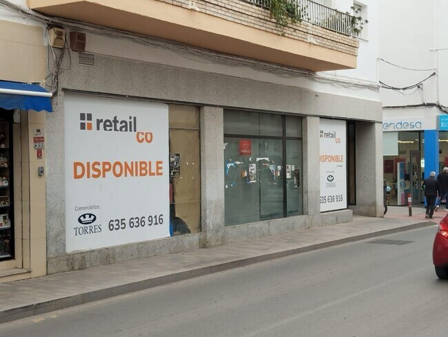 Más detalles de Calle Antonio Machado, 3, Salobreña - Oficina en venta